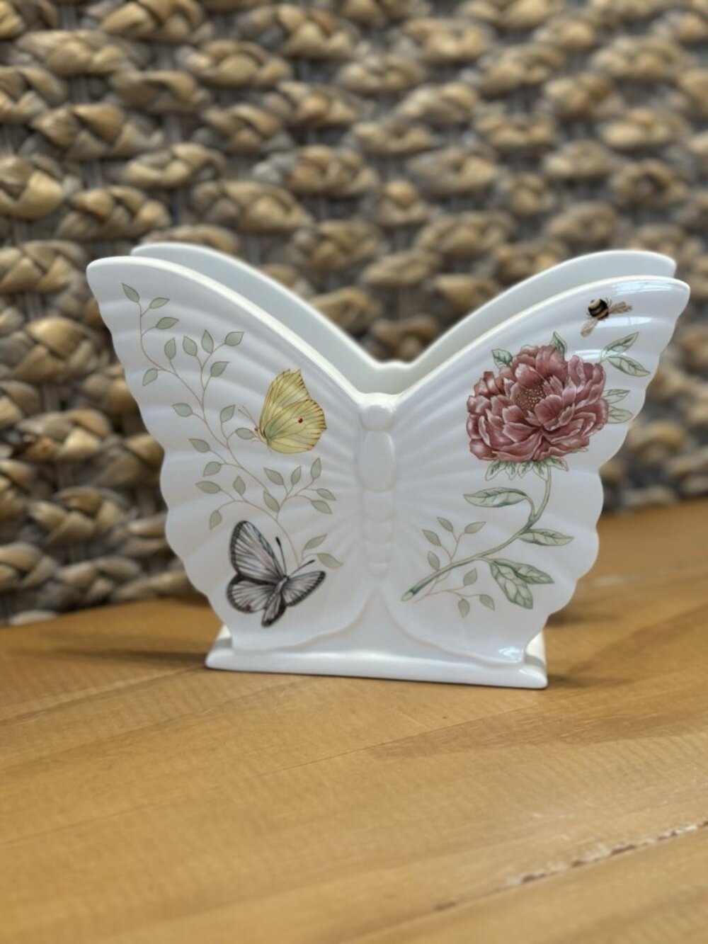 Lenox Butterfly Meadow Figural Napkin Holder 6336507 Cottagecore Grannycore